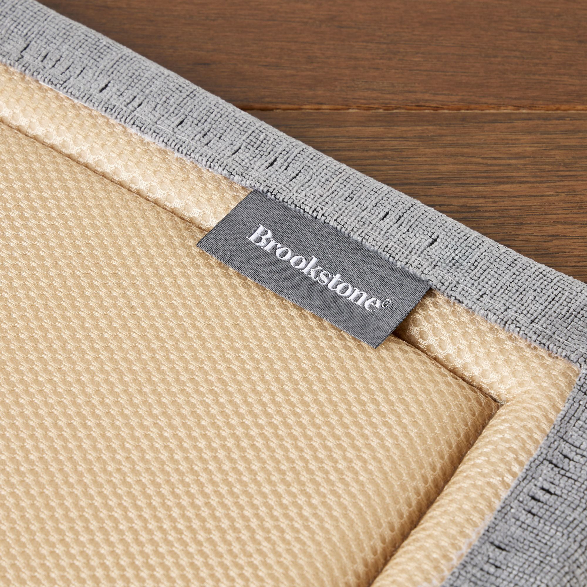 Brookstone Gentle Step Decorative Modern Textured Accent Rug, Grey, 20"x50"
