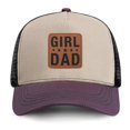 thumbnail image 1 of Gorra Trucker Negra con Parche de Cuero Ajustable para Papá, 1 of 3