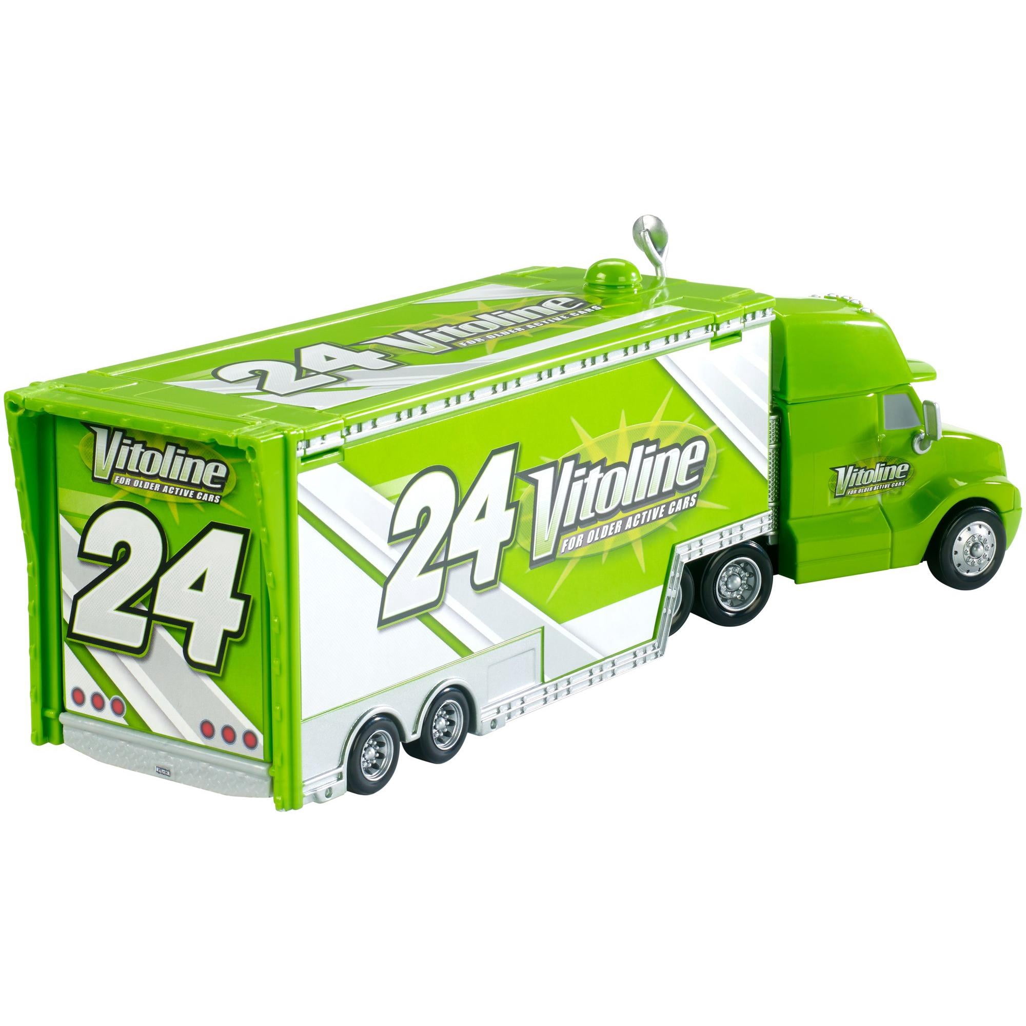 Disney/Pixar Cars 1:55 Scale Brick Yardley Die-Cast Hauler