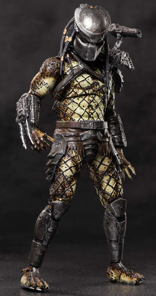 1/18 アクションフィギュア アーマード クルシファイド プレデター 新品 1/18 プレデターズ アクションフィギュア アーマード クルシ