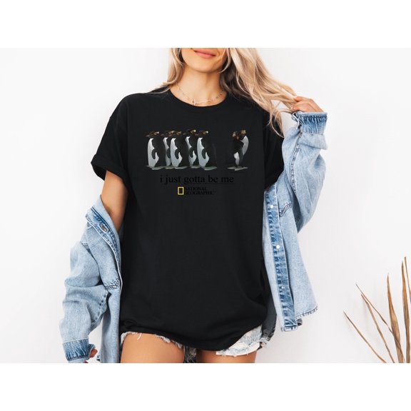 Penguin Quote I Just Gotta Be Me Nat Geo Funny Animal Lover Comic Wild T-Shirt, for men & women, up to size 5XL