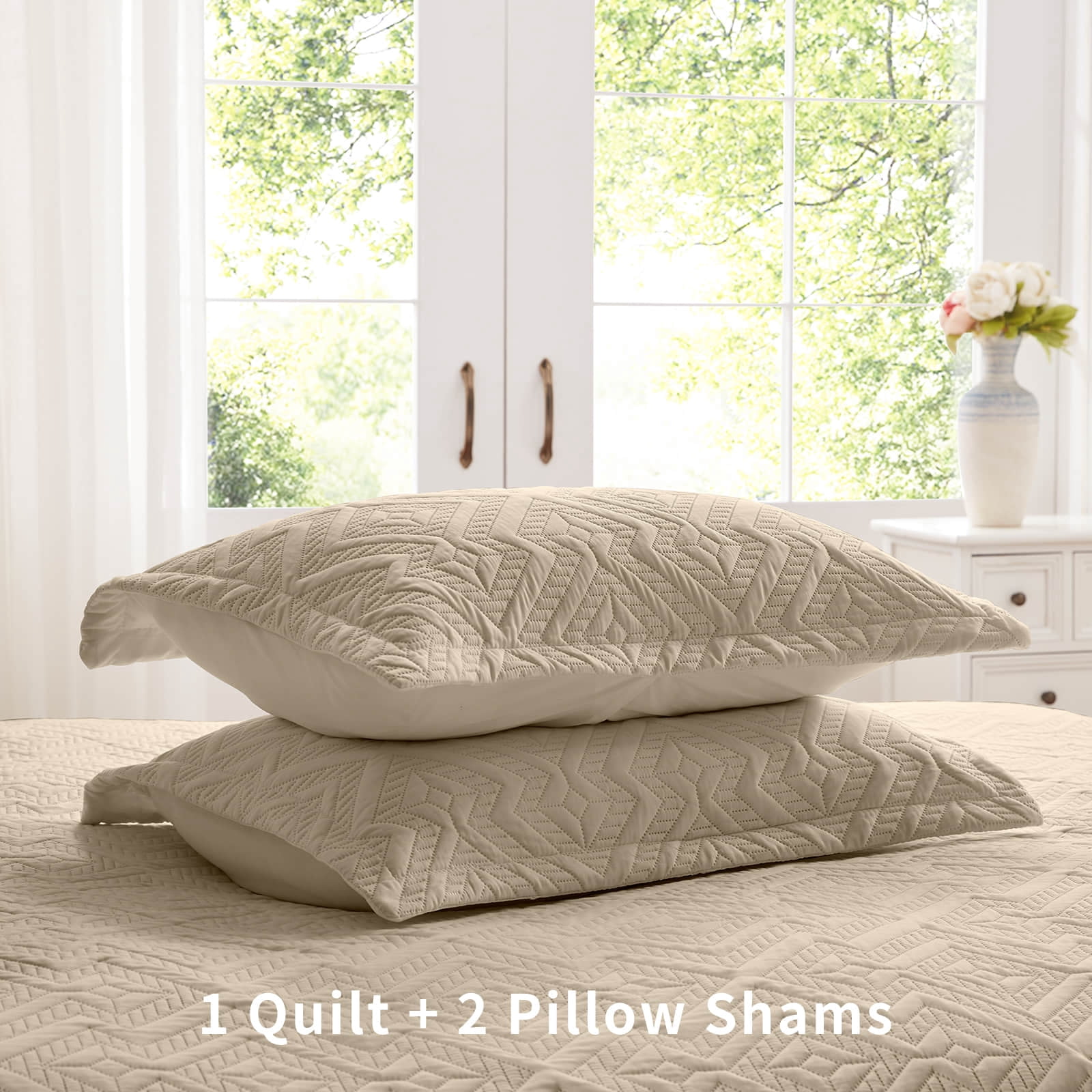 Quilt Set King Size 3 Pieces, Lightweight Beige Bedspread-98''x106'', Soft Microfiber Summer Quilt/Coverlet,Luxurious Warm Bedding Sets for All Seasons (Includes 1 Quilt, 2 Shams)