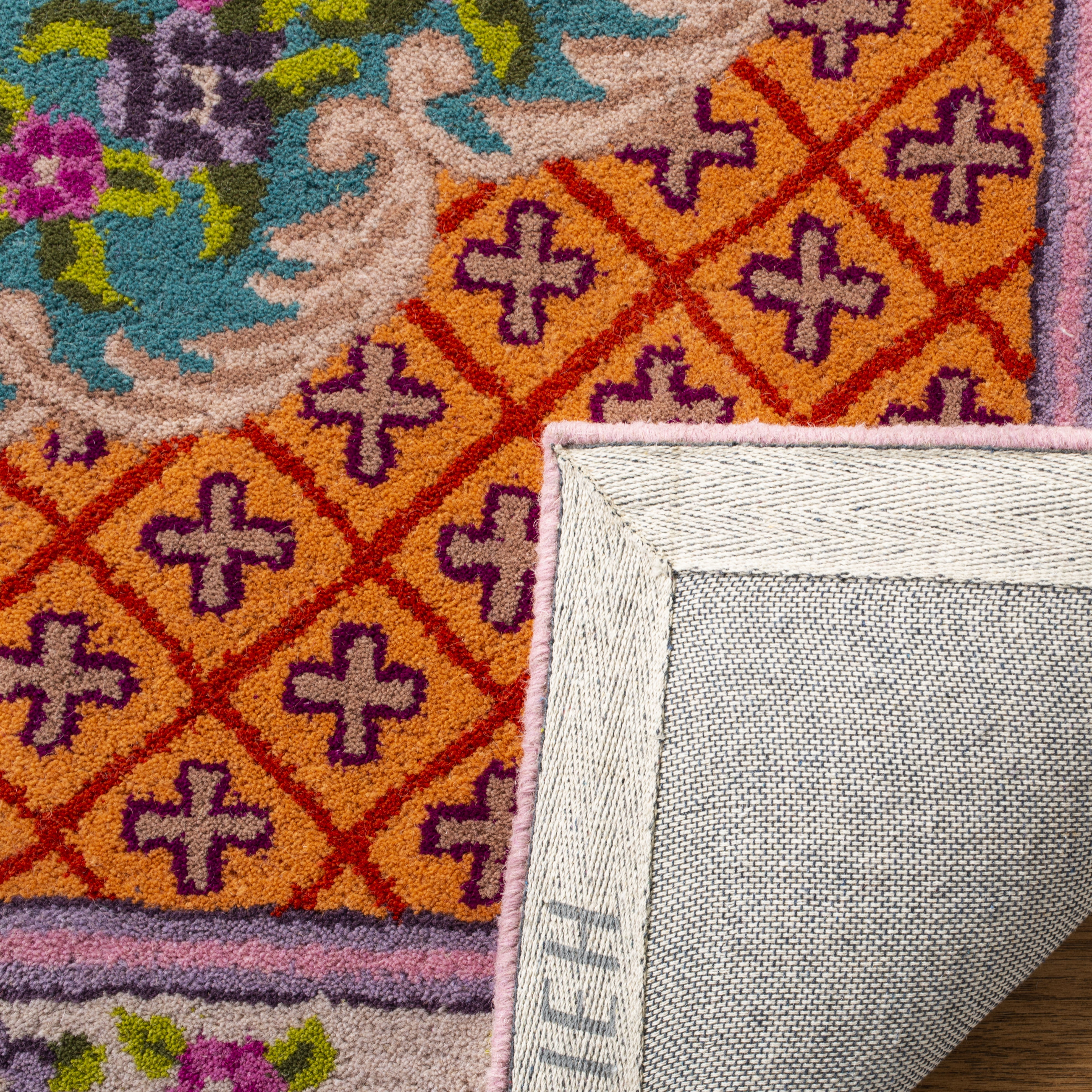 SAFAVIEH Bellagio Chandler Floral Wool Area Rug, Blue/Pink, 2'6" x 4'
