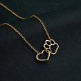 thumbnail image 4 of Collar con colgante conmemorativo para mascotas con estampado de pata de perro y gato, collar con corazón de amor, regalo para un nuevo dueño de perro, 4 of 5