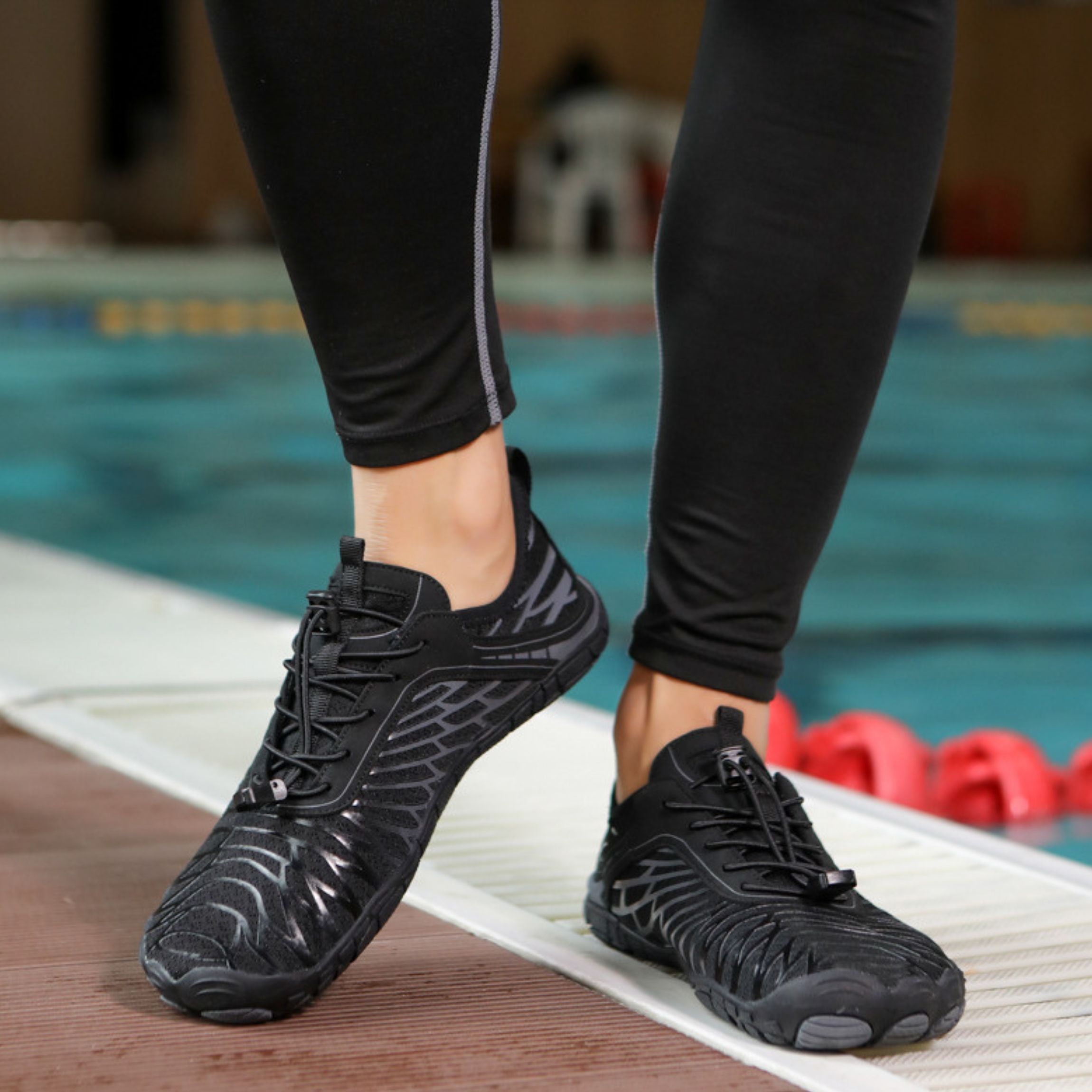 BERANMEY Pro Barefoot Shoes for Women & Men Wide Toe Box Hiking Water Shoes Non-Slip Breathable Barefoot Swim Surf Shoes for Beach Pool Aqua Running & Walking Fast Drainage & Waterproof Design