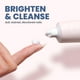 thumbnail image 2 of Exfoliante de uñas LONDONTOWN Mani Bright Brightening 45 ml, 2 of 9
