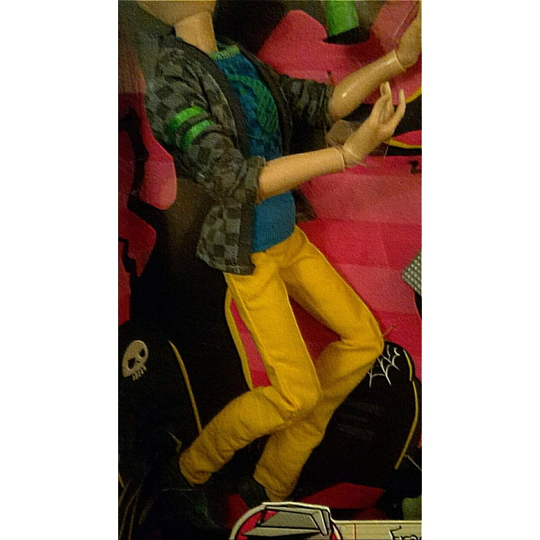 Monster High Frankie Stein & Jackson Jekyll Doll Set with Monster High Frankie Stein & Jackson Jekyll Doll Set with