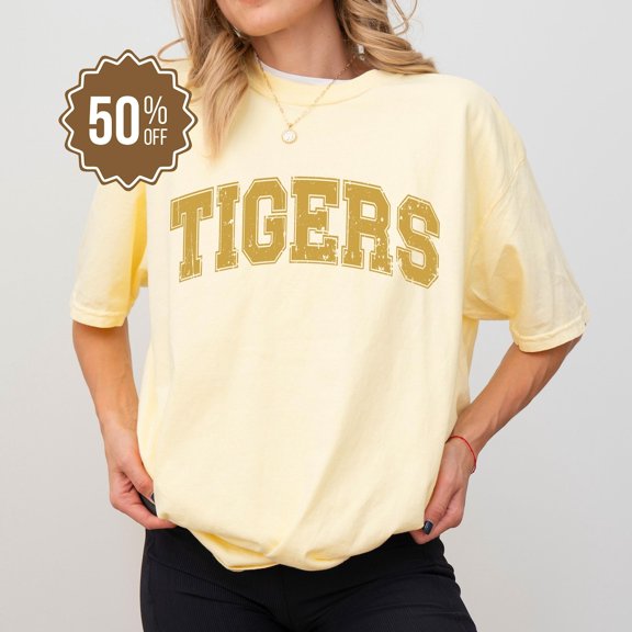 Women Tigers Football Team Game Day T-Shirt Size S-5XL