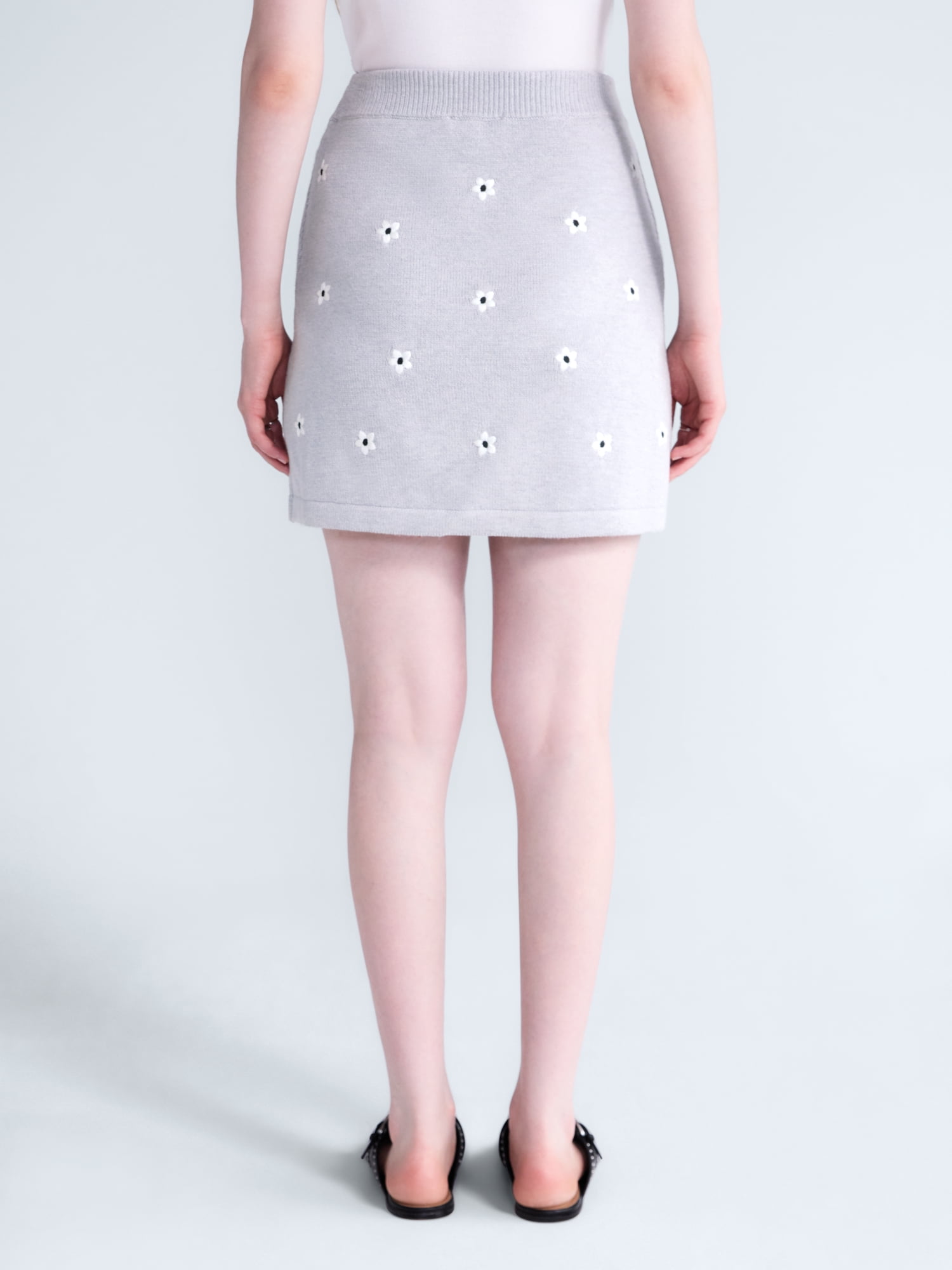 Free Assembly Women's and Women's Plus Embroidered Mini Sweater Skirt, Sizes XS-4X