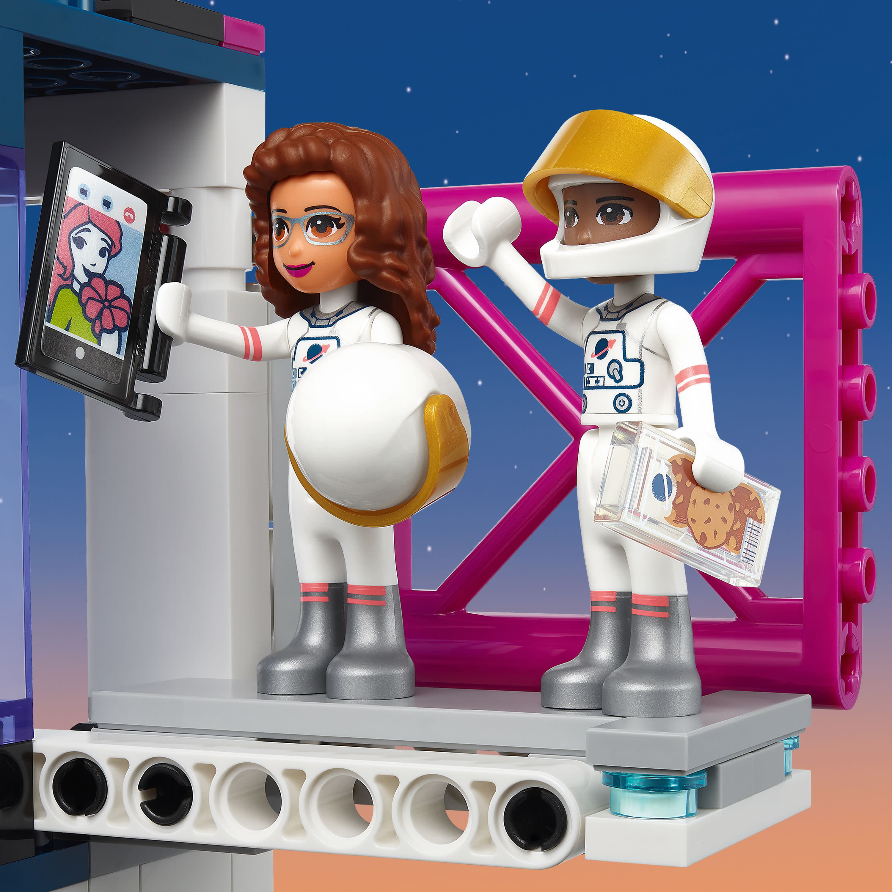 for Boys Girls with Friends Rocket Academy LEGO NASA Gift Toy Years Space 41713, Play Figures, Space Kids, Mini Pretend for Shuttle Space Olivia\'s 8+ Academy Shuttle Old Astronaut