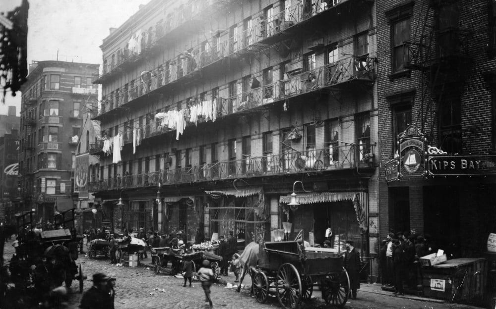 New York Tenements 1912. Na Row Of Tenements On Elizabeth Street In The
