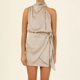 thumbnail image 1 of Vestido Corto De Satén Mini vestidos de mujer sin mangas con cuello simulado vestido de línea A para cóctel (Beige M) Cgtredaw Para estrenar, 1 of 1