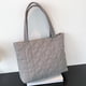 thumbnail image 4 of Bolso de hombro acolchado para mujer, bolso de mano tipo hobo, ligero, tipo tote, tipo cartera, para gimnasio, bolso de viaje, 4 of 7