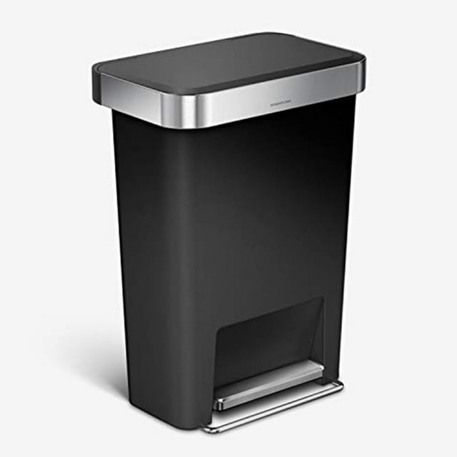 Bote de basura Simplehuman de 45 litros y 12 galones con tapa de cierre suave, color negro