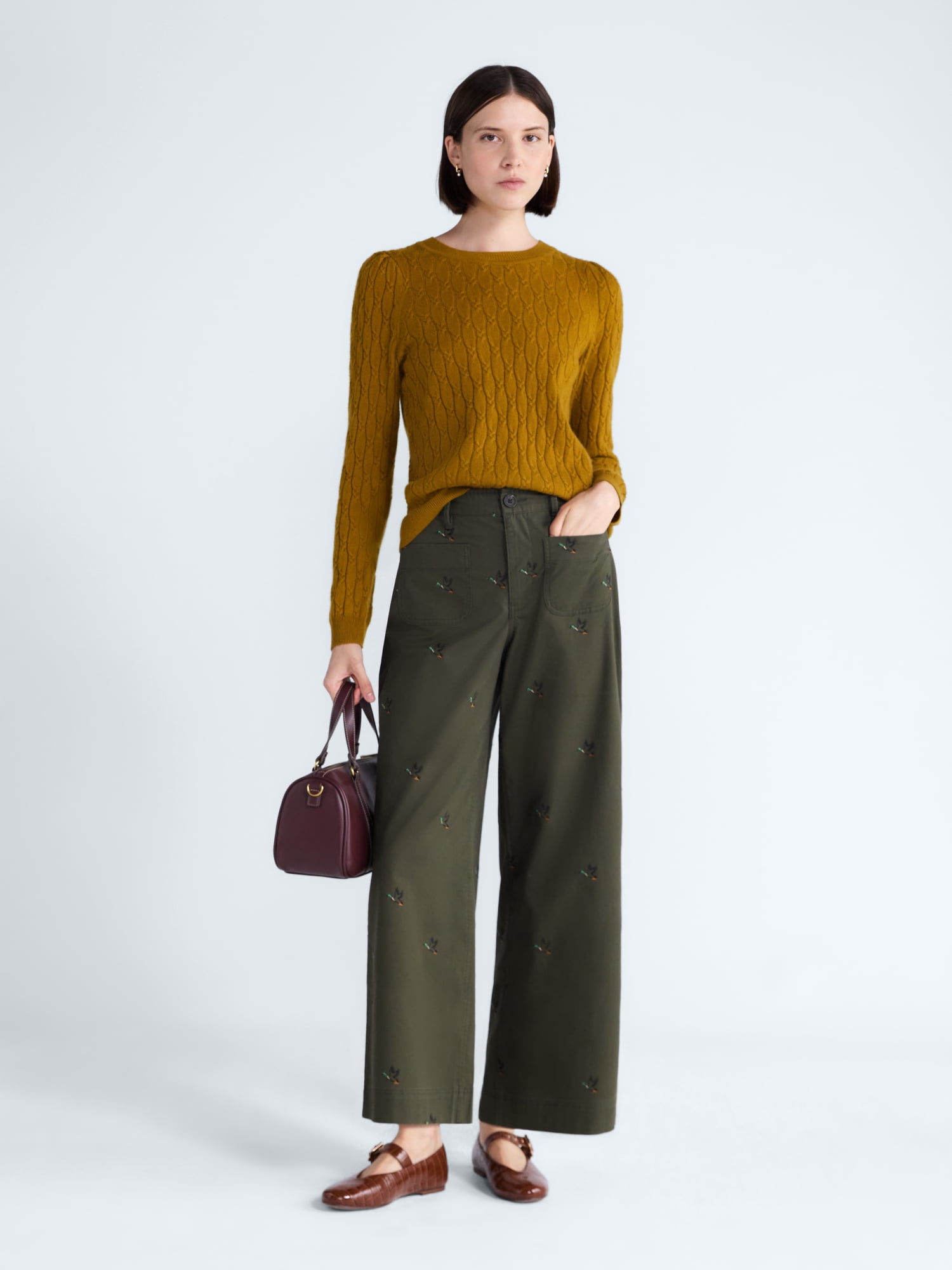 Free Assembly Women's The Larchmont Embroidered Cropped Patch Pocket Pants, 26" Inseam, Sizes XS-4X