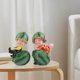 thumbnail image 4 of 2x Pie Colgante Muñeca Figurita Escultura Resina Estatua Niñera Gabinete Colgante Escritorio Pareja Estante Decorativo para Decoraciones de Mesa Super Muñeca de sandía Macarena Figura de pie colgante, 4 of 8
