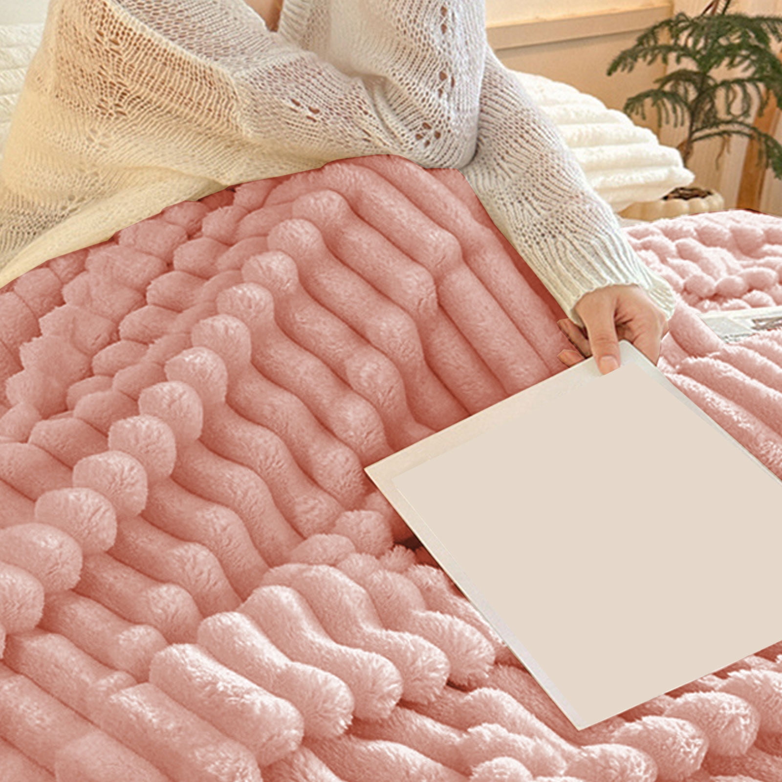 YIMWNYI Double Layer Raschel Blanket, Super Warm and Cozy Fleece for Winter Nights, Stylish Striped Design, Perfect for Beds, Sofas, and Cozy Moments