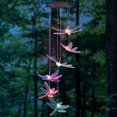 thumbnail image 1 of Carillón de viento Solar libélula, luz Led móvil que cambia de Color para patio, jardín, lámpara de carillón de viento, accesorios para decoración del hogar (Color aleatorio), 1 of 4