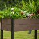 thumbnail image 2 of Cama Elevada para Jardín para Todo Clima con Repisa de Almacenamiento, Caja de Macetas de Vetas de Madera de HDPE y Resistente Estructura de Aluminio Negro para Verduras, Hierbas en Patio, Balcón, 2 of 7