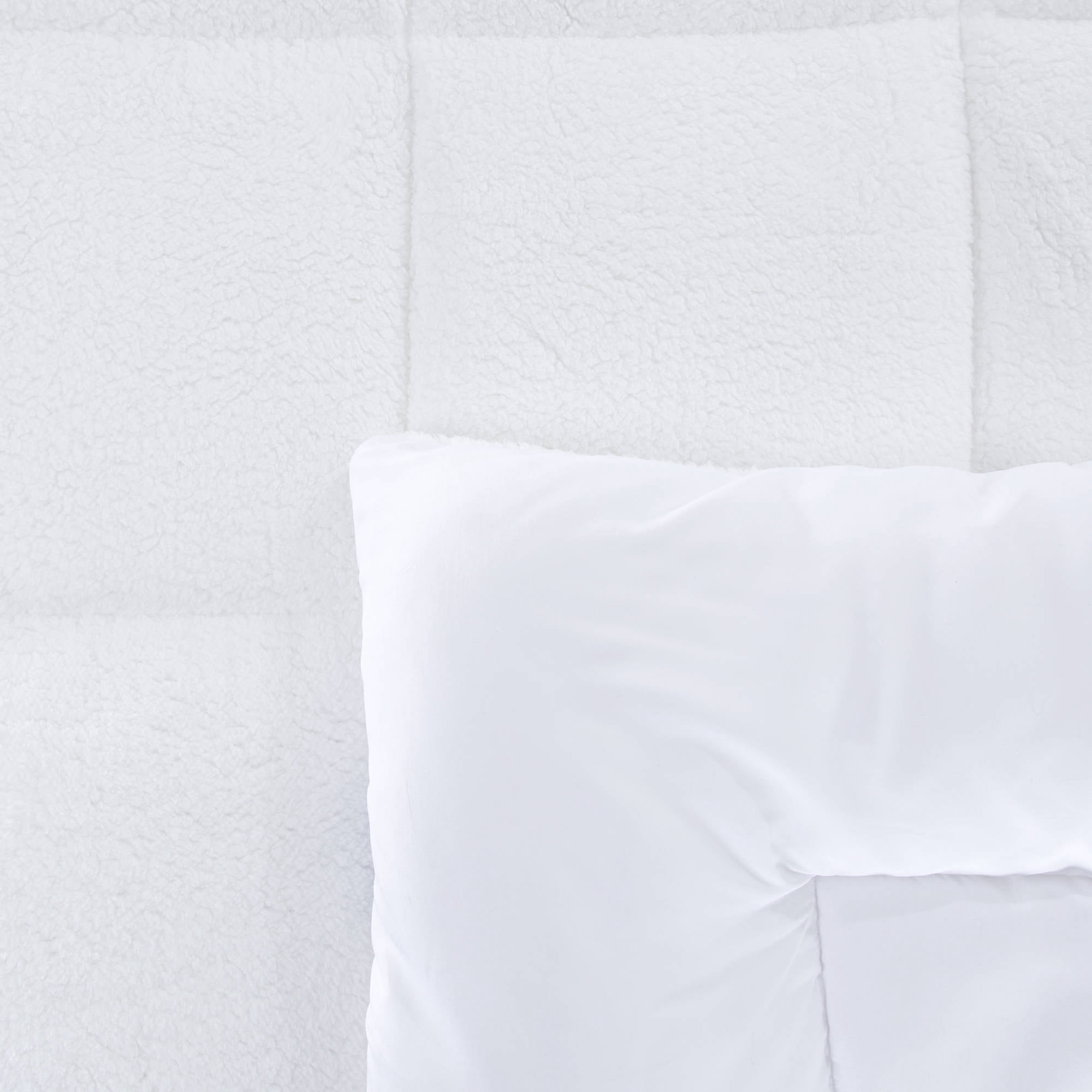 Bluestone Sherpa Comforter – King Sized Reversible Blanket, White, Adult