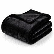 Mainstays Super Soft Plush Bed Blanket, King, Black, 102 in x 90 in