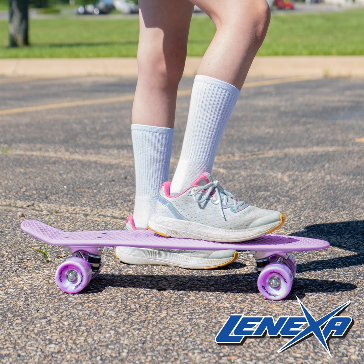 Lenexa Mini Cruiser Skateboard 