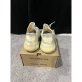thumbnail image 2 of Yeezy Boost 350 V2 Light Mens Size 10 US, 2 of 6