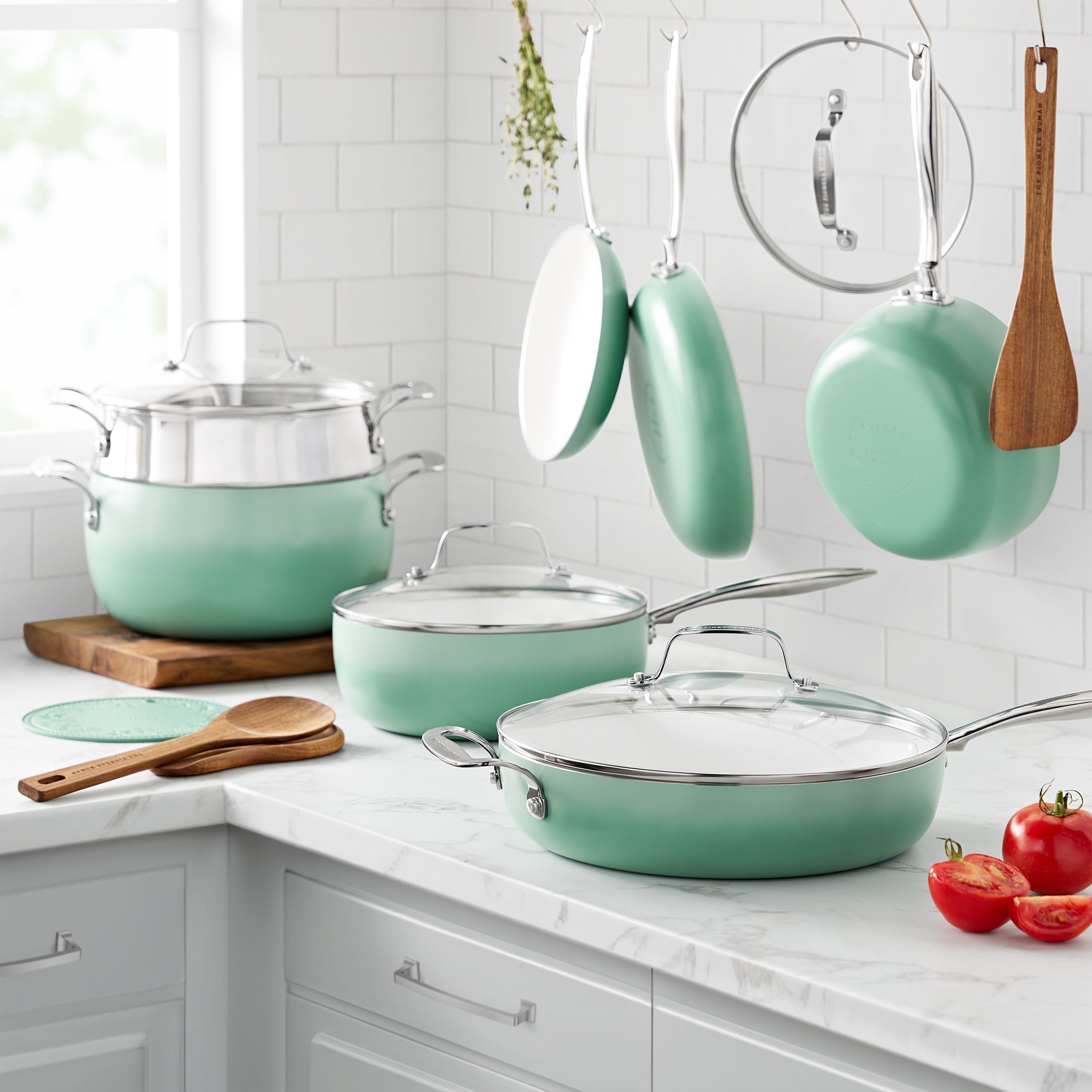 The Pioneer Woman Introduces New Ceramic Cookware at Walmart