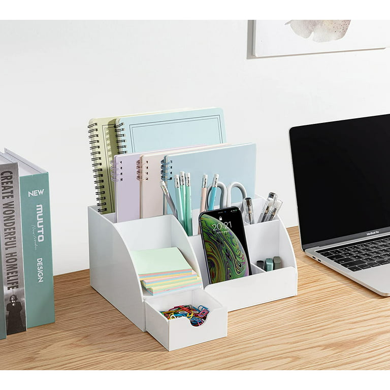 Best Accessories to Add to Your Office Desk