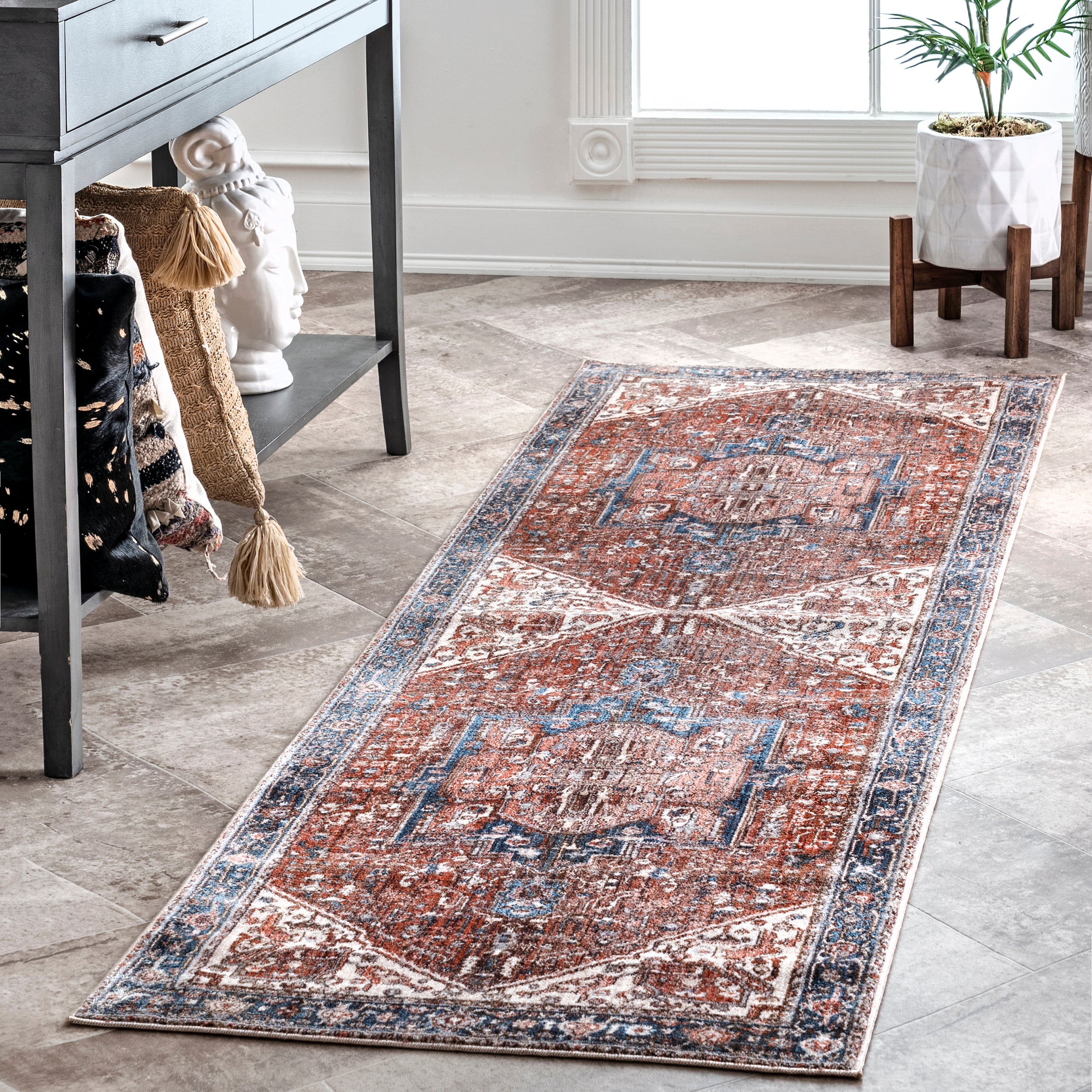 nuLOOM Oriental/Persian Luxury Vintage Area Rug, Brown