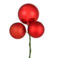 thumbnail image 1 of Adorno Navideño Vickerman Bola Roja 18 cm con 4 Picks por Paquete, 1 of 2