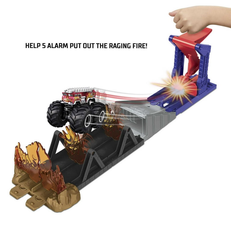 Hot Wheels Big Car Track Set: Monster Trucks Fire Through Hot Wheels Big Car Track Set: Monster Trucks Fire Through