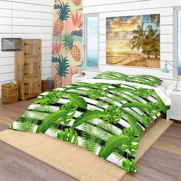 Designart 'Pattern with Tropical Palm Leaves' Tropical Duvet Cover Set