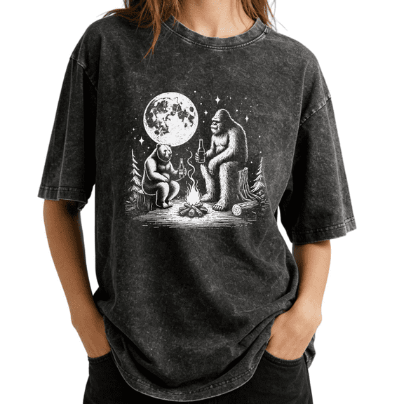 Bigfoot Bear Campfire Full Moon Wash Print Tshirt Graphic Tees Charcoal Oversize S-2XL Casual Tops