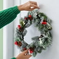 thumbnail image 4 of Picas navideñas artificiales con forma de panel, 48 unidades, bayas de pino nevado, 4 of 6