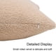 thumbnail image 4 of Funda de almohada decorativa | Funda de cojín de piel sintética con cremallera | Textura suave de osito de peluche | Cuadrada de 43 x 43 cm, 4 of 9