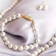 thumbnail image 3 of Set 3 Piezas Collar, Pulsera y Aretes Perla de Mallorca 8mm 45cm | Ivory, 3 of 7