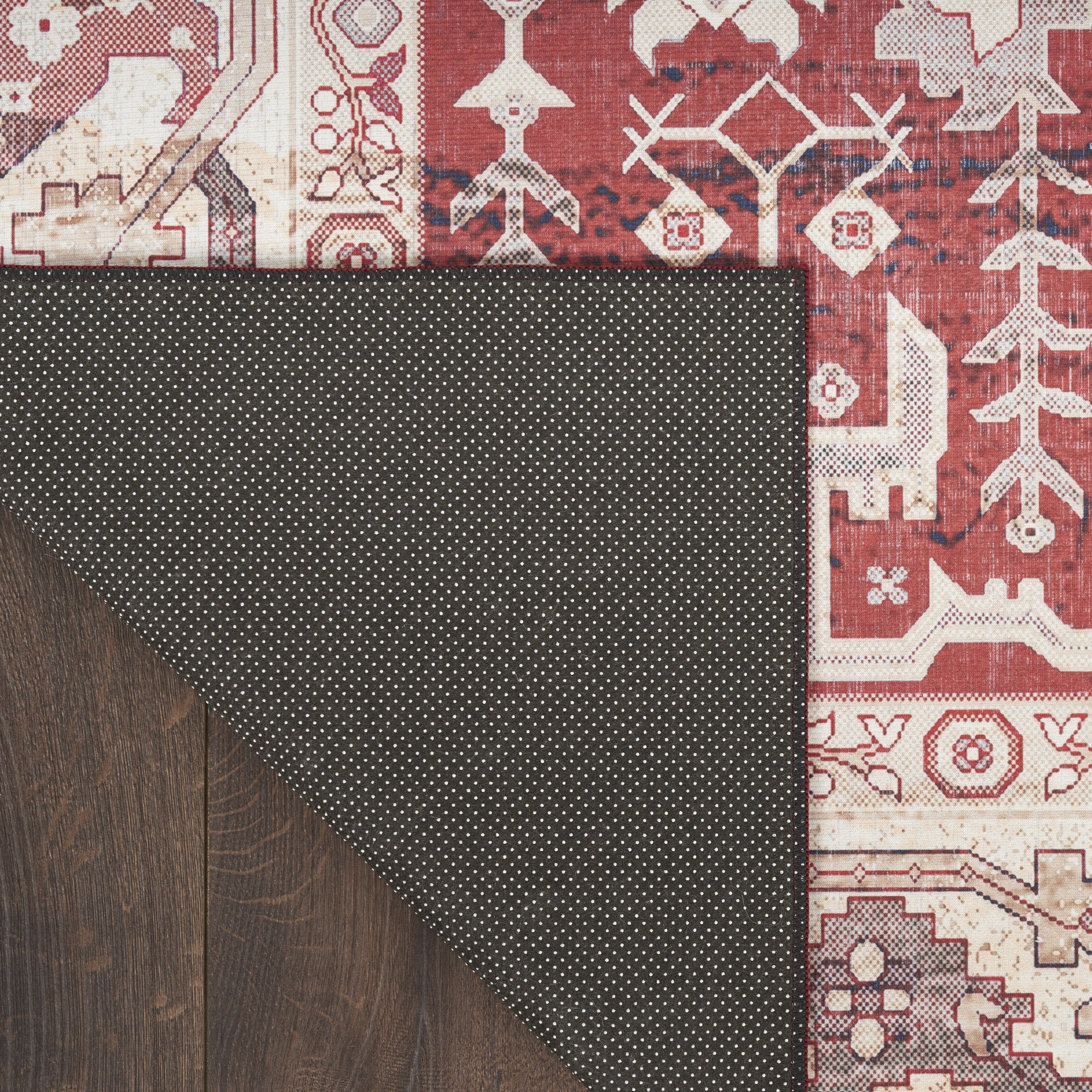 Nourison Vintage Home Bohemian Red 5' x 7' Area Rug (5x7)