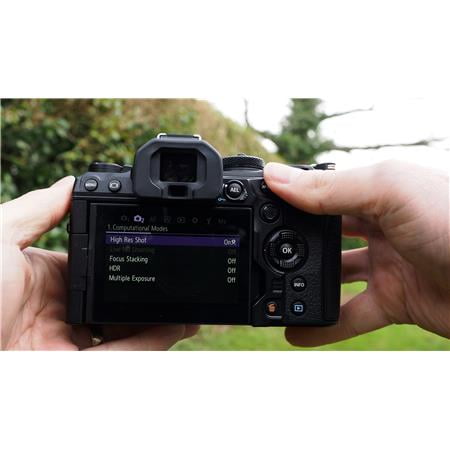 Olympus - OM SYSTEM OM-1 4K Video Mirrorless Camera Body Only - Black