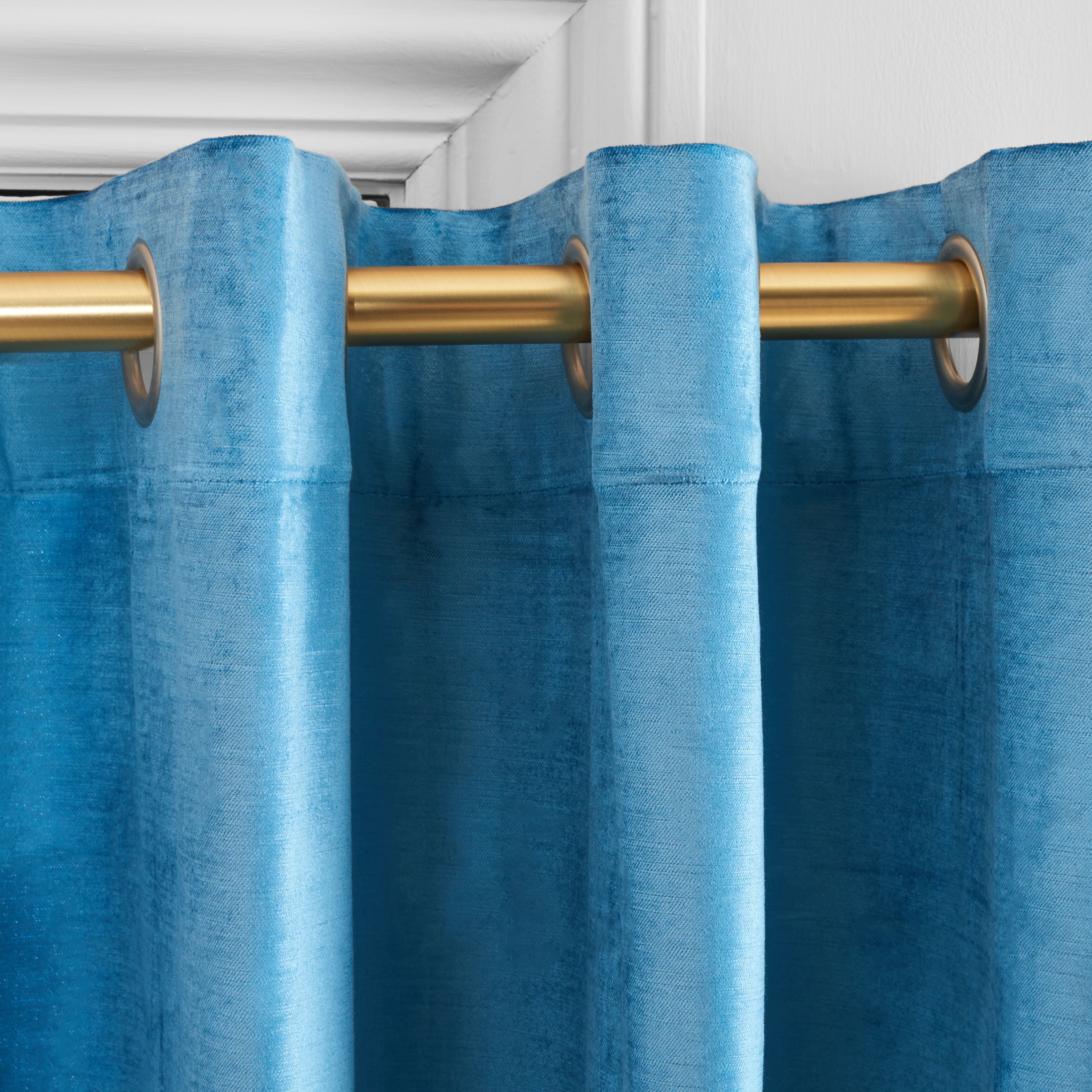 SAFAVIEH Creslia Contemporary Ocean Solid Grommet Blackout Curtains, 52" x 84"