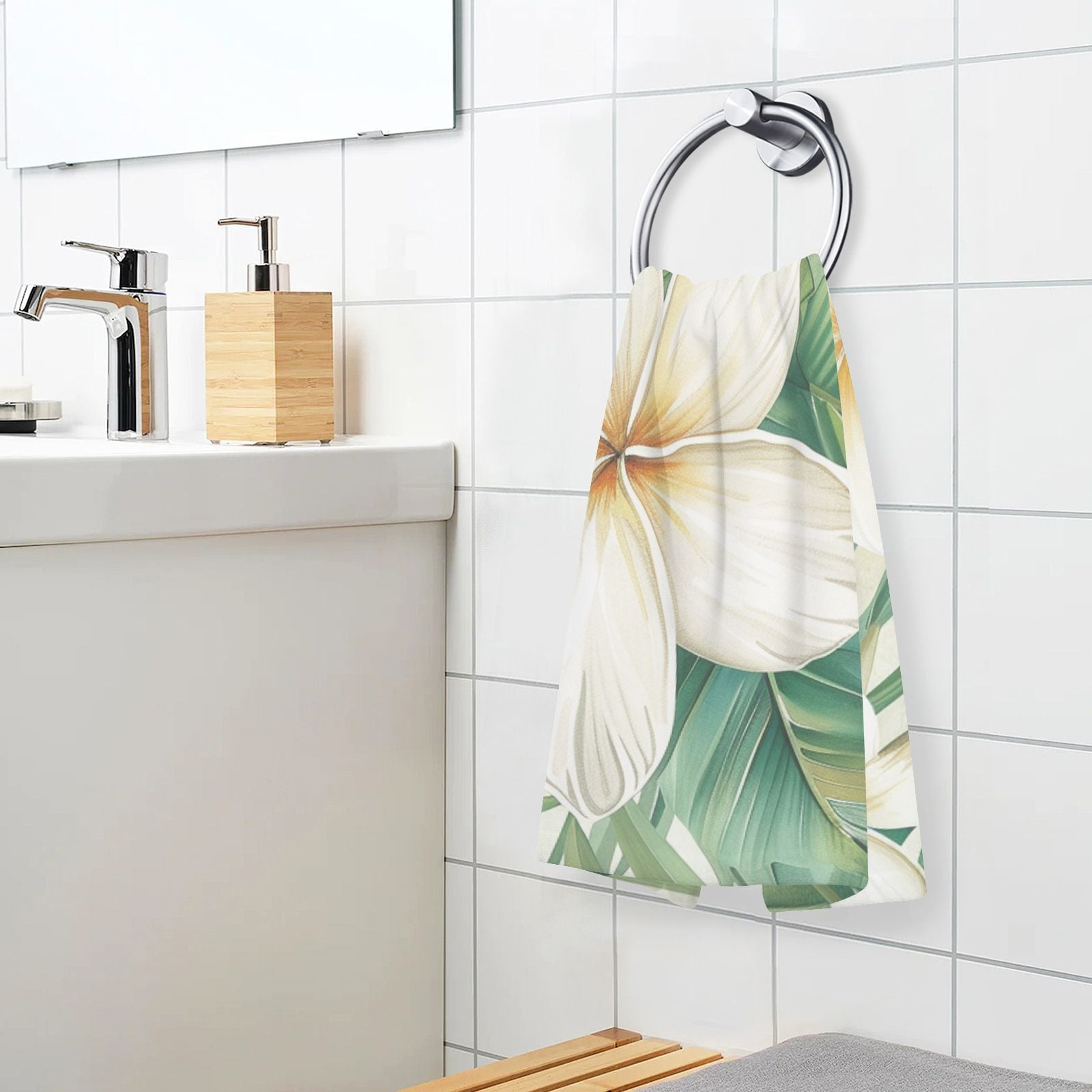 White Flower Green Leaves Hand Towels Cotton Bath Towels Large Face Towels Absorbent for Bathroom 2 Packs