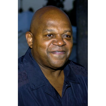 Charles S Dutton At Arrivals For Ghost Whisperer And Threshold Cbs Premieres The Hollywood Forever Cemetery Los Angeles Ca September 09 2005 Photo By David LongendykeEverett Collection Celebrity