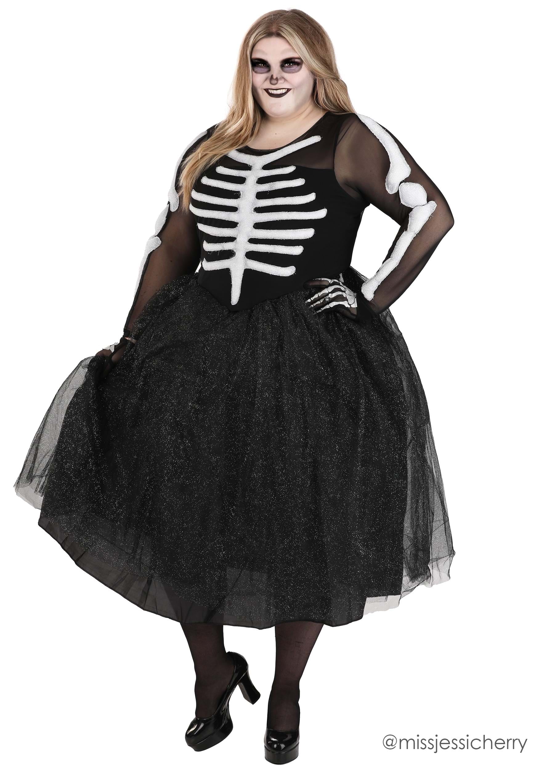 Plus size ladies costumes sale