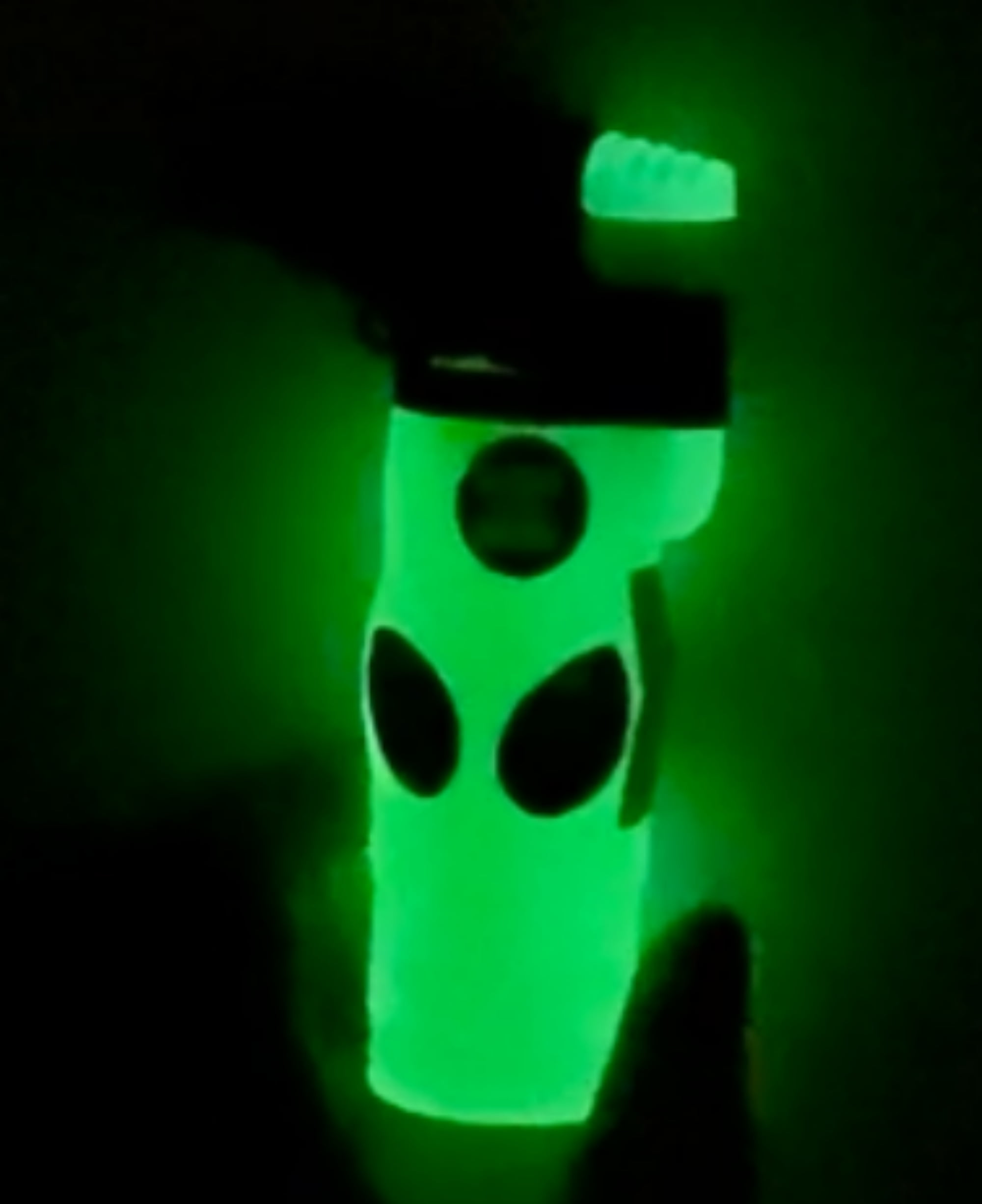 Smokezilla Glow-In-The-Dark XXL Alien Refillable Torch