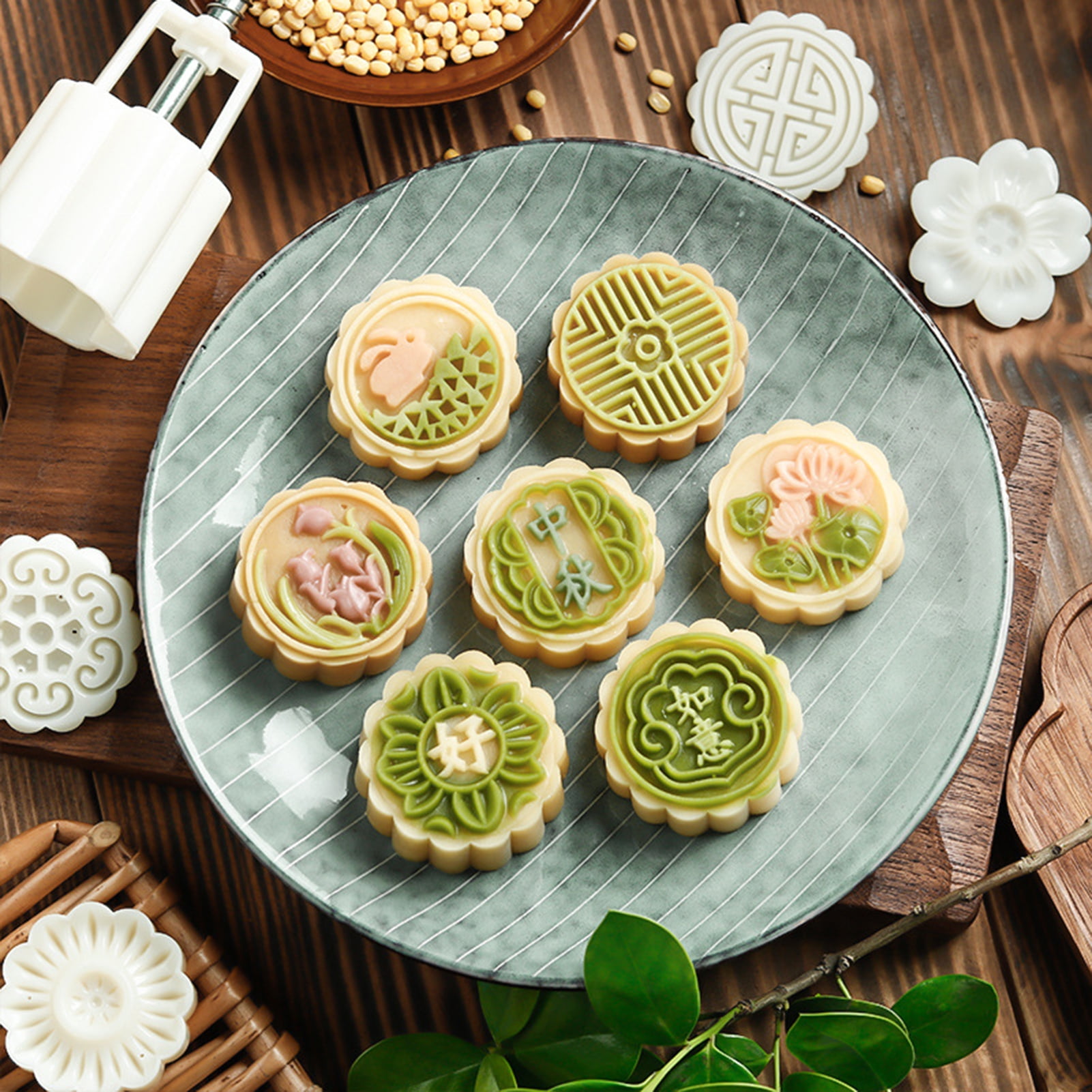 Mooncake mold with 1 stamp, moon cake puff pastry press mold，mooncake mold  set hand pressed biscuit dessert DIY（1*Round rabbit） 