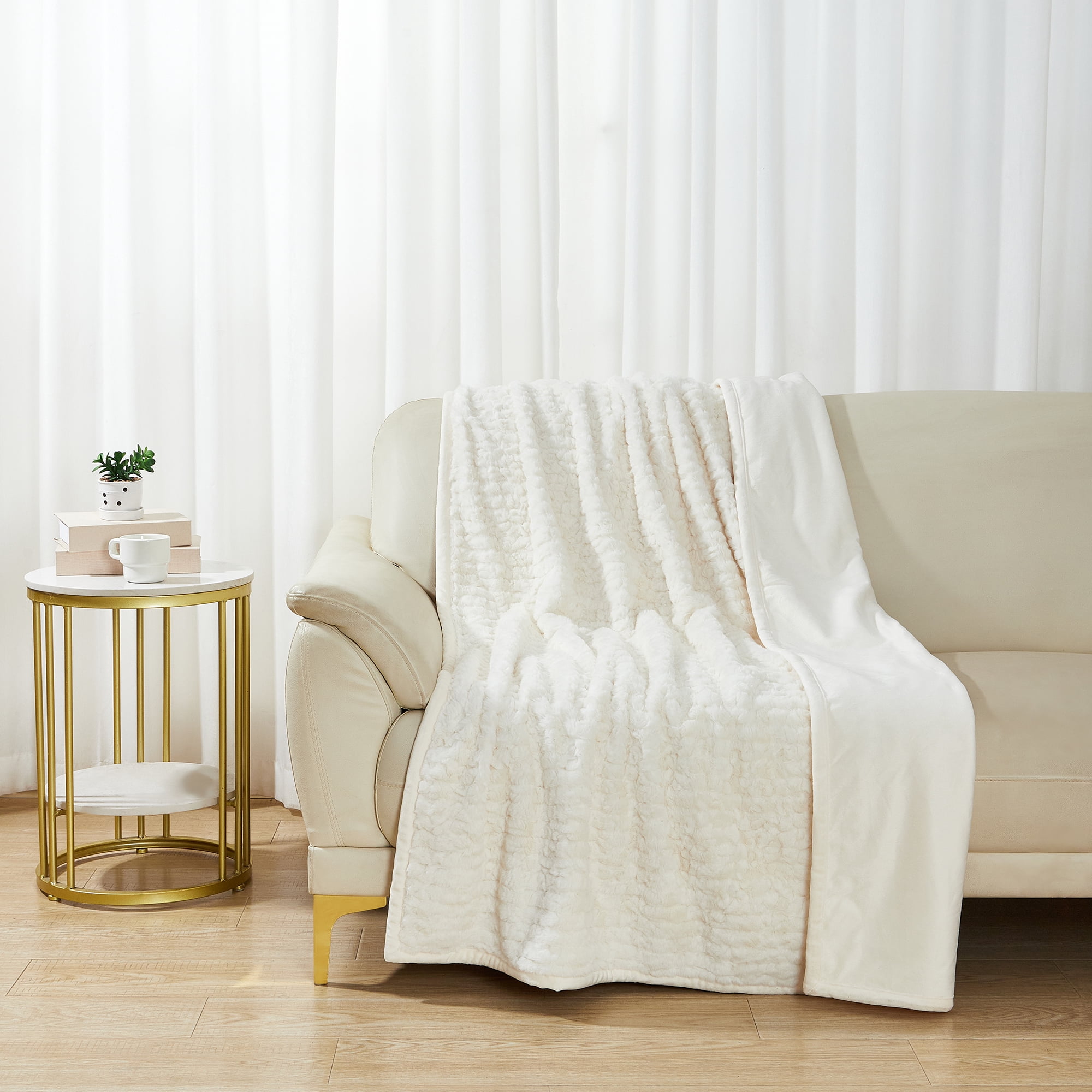 Better Homes & Gardens Ivory Twisted Rib Faux Fur Throw, 50" x 72"