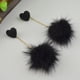 thumbnail image 4 of Linda Bola Amor Corazón Gota Cuelga Cadena Pendientes Elegante Dama Joyería Sunnimix Pendientes de bola, 4 of 6