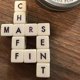 thumbnail image 3 of Juego de solitario de crucigramas, dados de solitario de crucigramas, juego de Scrabble con estuche, 3 of 4