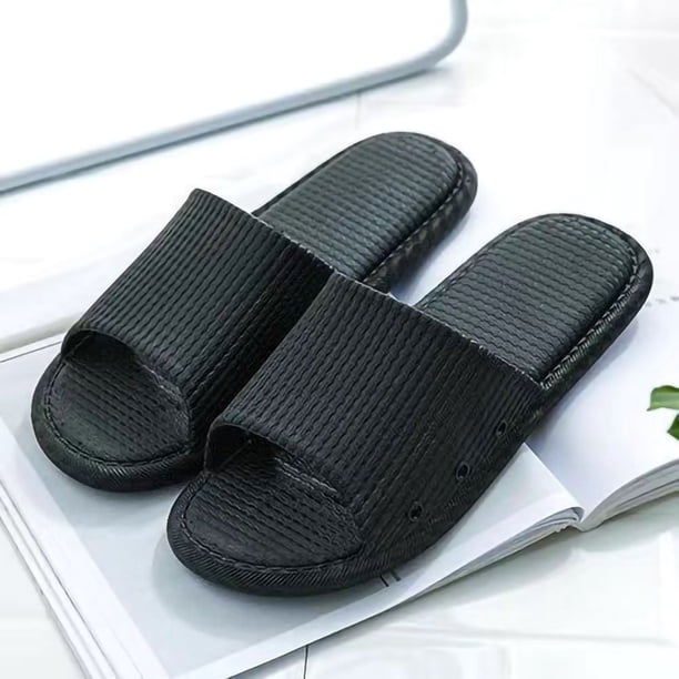Zapatillas de baño unisex antideslizantes para ducha, zapatillas de verano para interiores, suaves y silenciosas, color negro, talla 40-41 (para 39-40)