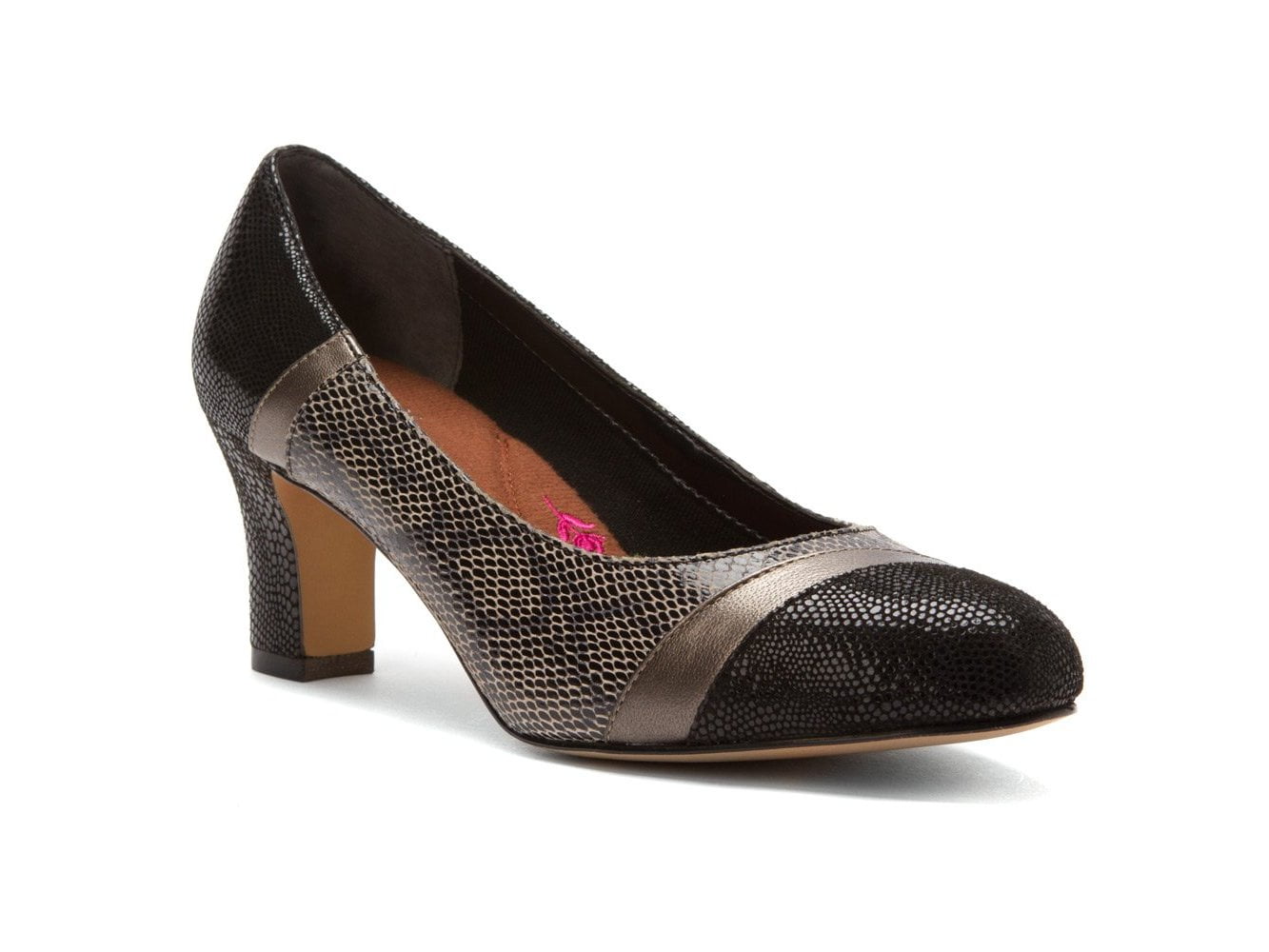 ros hommerson dress pumps